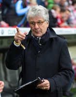 Fussball DFB Pokal Halbfinale 14/15: FC Bayern Muenchen - Borussia Dortmund