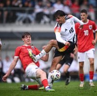Fussball U 17 WM - Vorbereitung Testspiel
Oesterreich - Deutschland