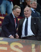 FUSSBALL INTERNATIONAL CHL HALBFINALE 12/13: Rummenigge und Hoeness (beide, FC Bayern Muenchen)
