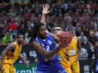 Basketball 1. Bundesliga 16/17 Hauptrunde: Walter Tigers Tuebingen - Science City Jena