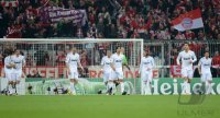 FUSSBALL INTERNATIONAL  CHL HALBFFINALE 11/12:  FC Bayern Muenchen - Real Madrid