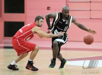 Basketball 1. Bundesliga 2011/2012:  Walter Tigers Tuebingen - LTG Giessen