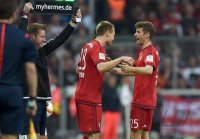 Fussball 1. Bundesliga Saison 15/16: FC Bayern Muenchen - VfB Stuttgart