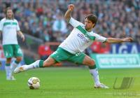 FUSSBALL 1. BUNDESLIGA: Bremen, DIEGO Einzelaktion