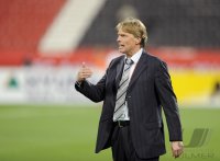 Fussball AFC Asian Cup 2011: Irak Trainer Wolfgang Sidka (GER)