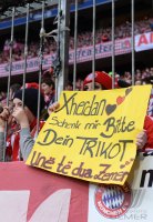 Fussball  1. Bundesliga  13/14:  FC Bayern Muenchen Fans