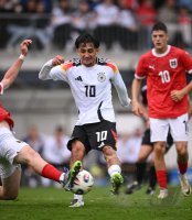 Fussball U 17 WM - Vorbereitung Testspiel
Oesterreich - Deutschland