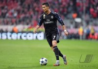 Fussball CHL 16/17 Achtelfinale: FC Bayern Muenchen - Real Madrid