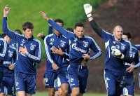 Fussball 1. Bundesliga 11/12: FC Schalke Training in Doha