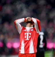 Fussball 1. Bundesliga  Saison  2025/2026  16. Spieltag FC Bayern Muenchen -  VfL Wolfsburg