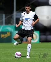 Fussball DFB Pokal : Bjoern Hertl (Burghausen)