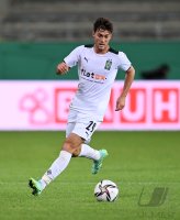 Fussball DFB Pokal 1. Runde 21/22: 1. FC Kaiserslautern - Borussia Moenchengladbach