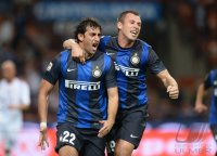 FUSSBALL SERIE A: Jubel von Diego Milito und Cassano Antonio (v. li., Inter Mailand)