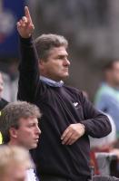 HSV-Trainer Kurt Jara ist zufrieden