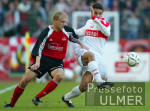 Fussball 1. Bundesliga: Stuttgart - Nuernberg, Zweikampf
