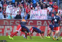 Fussball 1. Bundesliga Saison 17/18: FC Bayern Muenchen - SC Freiburg