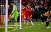 Fussball  1. Bundesliga 26/27 FC Bayern Muenchen - VfB Stuttgart
