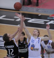 Basketball  1. Bundesliga  10/11 Walter Tigers Tuebingen - Deutsche Bank Skyliners