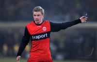 Fussball 1. Bundesliga : Maik Franz   (Frankfurt) haelt ein Feuerzeug in der Hand