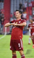 Fussball 1. Bundesliga Saison 21/22: FC Bayern Muenchen -  1. FC Koeln