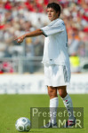 FUSSBALL 1. Bundesliga Bayern, Michael Ballack, gestik beim Freistoss