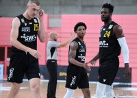 Basketball 2. Bundesliga  20/21 Testspiel: Tigers Tuebingen - wiha Panthers Schwenningen