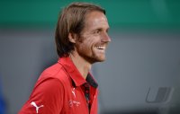 Fussball DFB Pokal 2. Runde 13/14: Trainer Thomas Schneider (VfB Stuttgart)