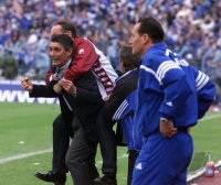 Fussball  1. Bundesliga  2000/2001: FC Schalke Manager Rudi Assauer