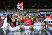 2. Fussball Bundesliga : JUBEL nach dem SIEG Moritz Leitner (FC Augsburg) und seiner Freundin