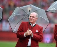 Fussball 1. Bundesliga Saison 15/16: Jubel FC Bayern Muenchen