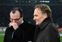 FUSSBALL, 1. BUNDESLIGA, 24. Spieltag: FC Schalke 04, TOENNIES und WATZKE