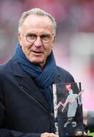 Fussball 1. Bundesliga Saison 17/18: FC Bayern Muenchen - 1. FSV Mainz 05