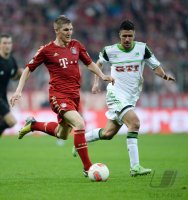 FUSSBALL DFB POKAL  Saison 2012/2013:  FC Bayern Muenchen - VfL Wolfsburg