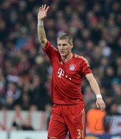 FUSSBALL INTERNATIONAL  CHL HALBFFINALE 11/12:  FC Bayern Muenchen - Real Madrid