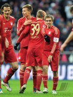 Fussball 1. Bundesliga, Saison 2011/2012:  Holger Badstuber, Toni Kroos, Philipp Lahm (v. li., FC Bayern Muenchen)