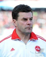 Fussball 1. Bundesliga :  Trainer Dieter Hecking (1 FC Nuernberg)