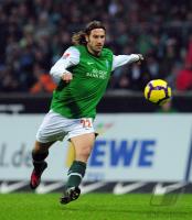 FUSSBALL, 1. BUNDESLIGA, 27. Spieltag: Bremen - Bochum, FRINGS am Ball