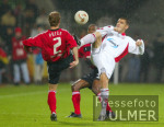 Fussball Bundesliga: Leverkusen - Cottbus, Zweikampf