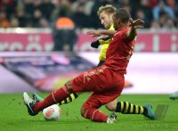 Fussball 1. Bundesliga, Saison 2012/2013:  Jakub  KUBA Blaszczykowski (li, Borussia Dortmund) gegen Jerome Boateng (FC Bayern Muenchen)