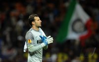 Fussball: Europa League Saison 2012/2013: Torwart Handanovic Samir (Inter Mailand)