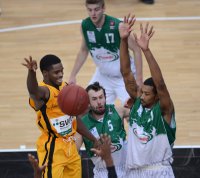 Basketball 1. Bundesliga 2012/2013:  Walter Tigers Tuebingen - TBB Trier