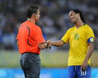 FUSSBALL  Olympia 2008   Viertelfinale  Maenner   Brasilien - Kamerun