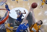 Basketball 1. Bundesliga 2012/2013:  Walter Tigers Tuebingen - Fraport Skyliners Frankfurt