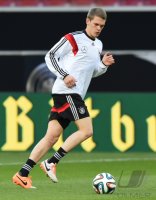 Fussball Training Deutsche Nationalmannschaft: Matthias Ginter (Deutschland)