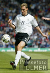 FUSSBALL Schottland -Deutschland Klose (GER) am Bal