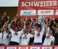 Fussball  International: Pokalfinale Schweiz 11/12; Sieger FC Basel; JUBEL