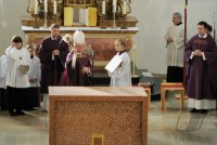 Altarweihe und Wiedereroeffnung der St.Briccius Kirche in Wurmlingen