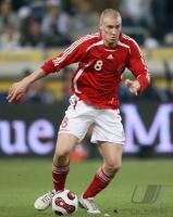 Fussball International: Daenemark, BENDTNER Einzelaktion