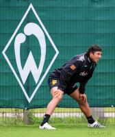 FUSSBALL 1. BUNDESLIGA: Training Werder Bremen mit Neuzugang Pizarro