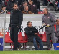 FUSSBALL  1. BUNDESLIGA  09/10    Trainer Markus Babbel   (VfB Stuttgart)